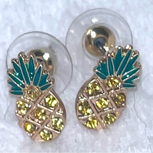 None Jewelry - 🩵3/$20🩵 Pineapple Sparkly Stud Earrings with Green and Gold Accents